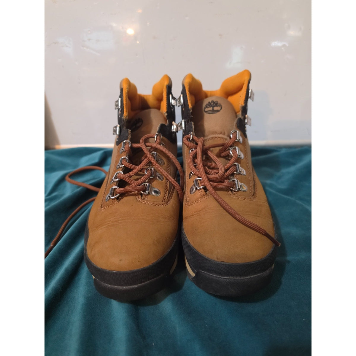 Timberland Mens Euro Wheat Hiking Boots U.S Men Size 9