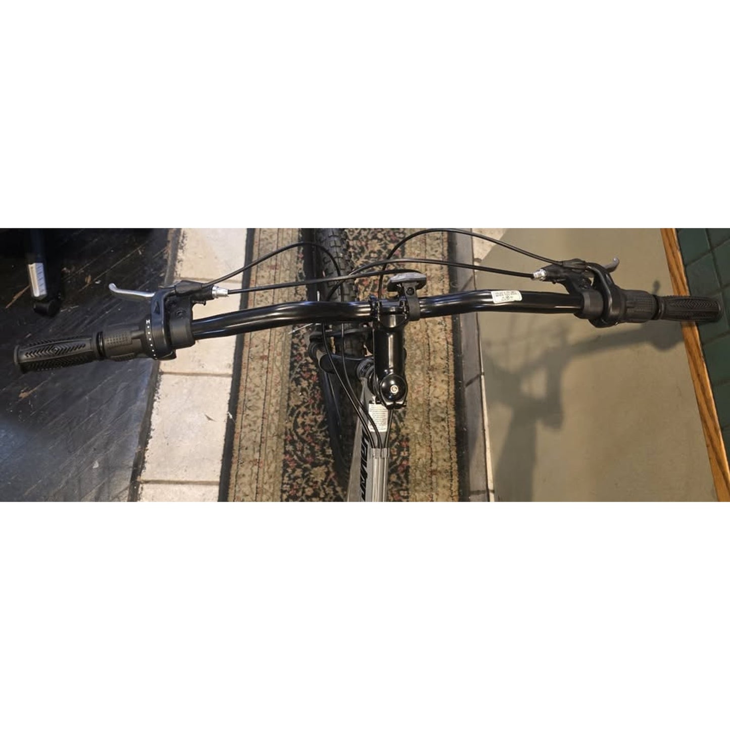 Hyper Havoc FS 29 Mountian Bike / 29" Wheels / 18" Frame / 21-Speed /