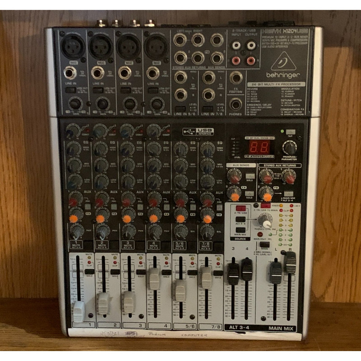 Behringer Xenyx X1204USB Mixer with USB and Effects