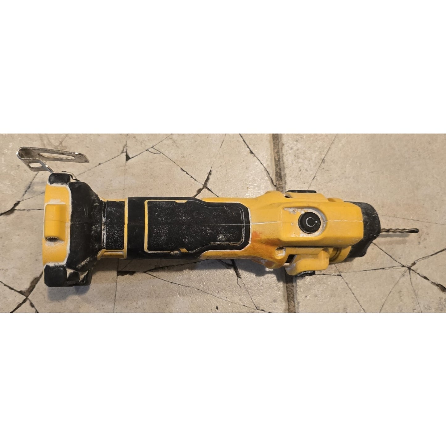DeWALT DCE555B 20V MAX Drywall Cut Out Tool (Bare Tool)