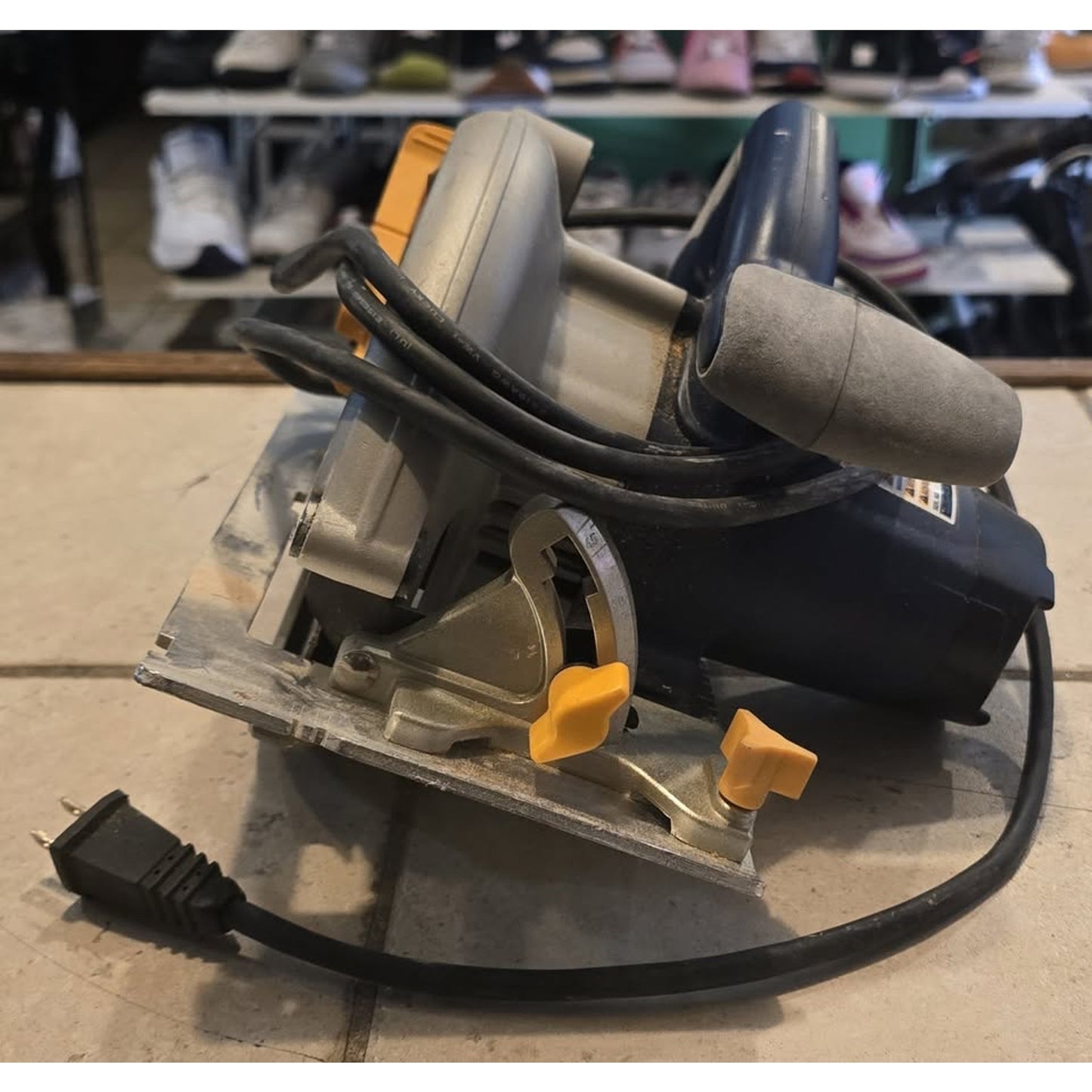 Ryobi 7 1/4" Circular Saw / CSB131 /