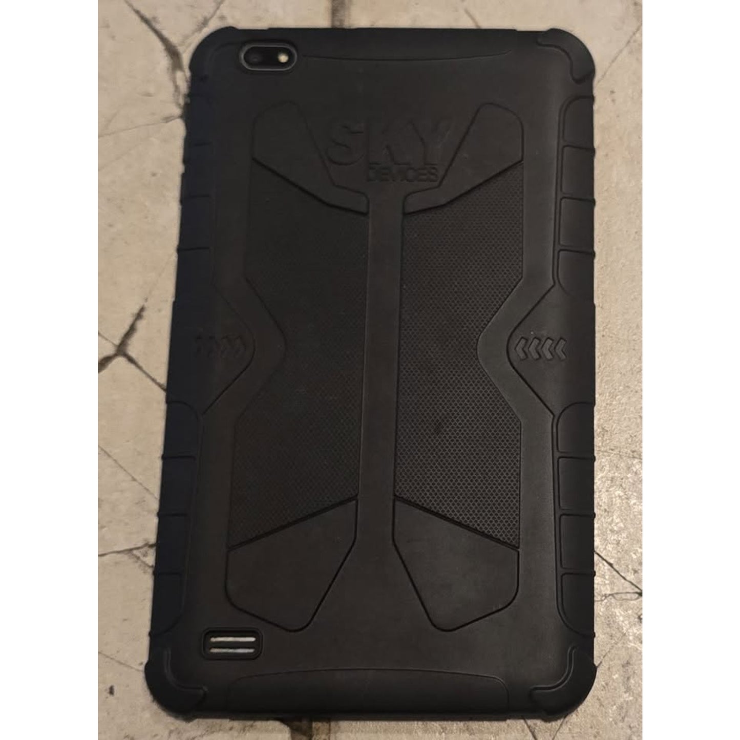 Sky Tab 8 Tablet / 32GB / Wi-Fi /