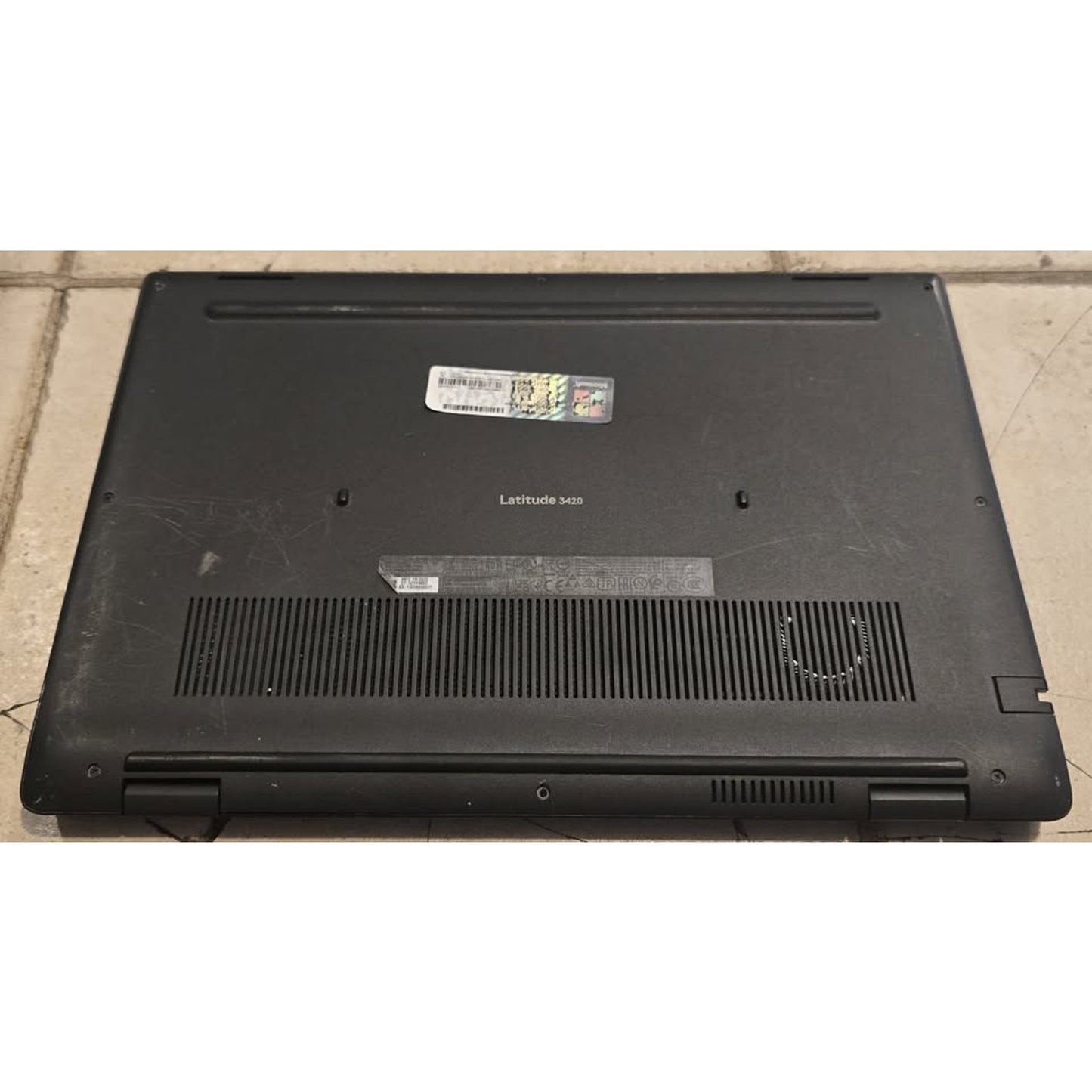 Dell Latitude 3420 / Intel Core I5-1135G7 / 256SSD / 8Ram / W11Pro / 14" Screen /