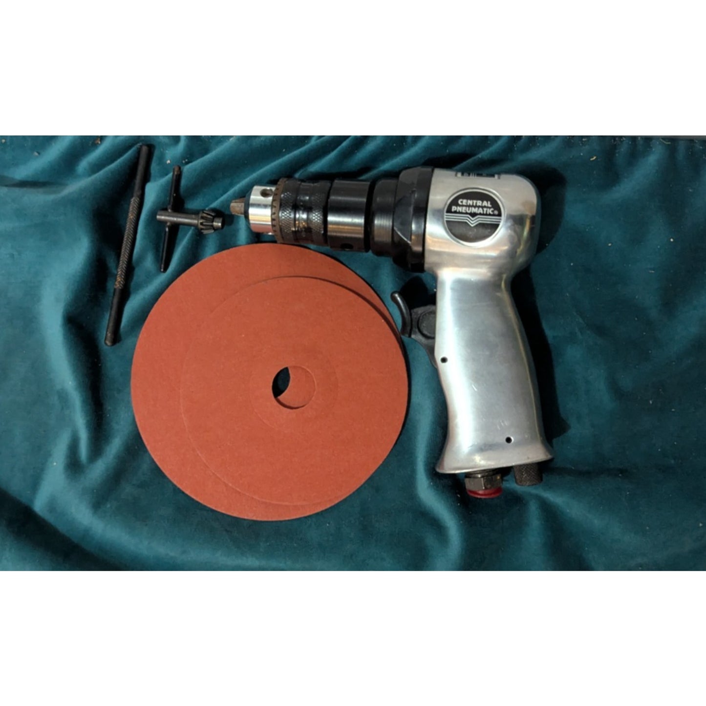 Central Pneumatic 35245 Air Sander Drill