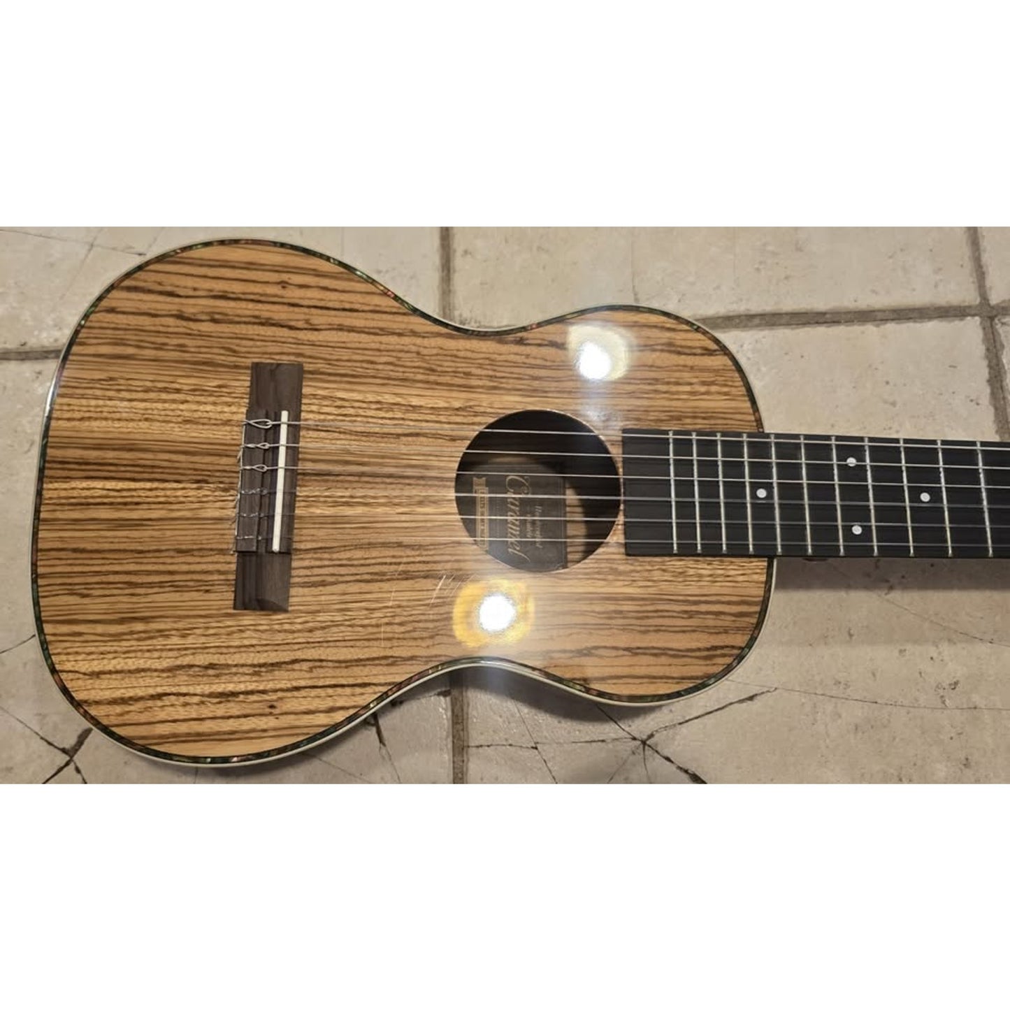 Caramel 6-String Acoustic Electric Ukulele