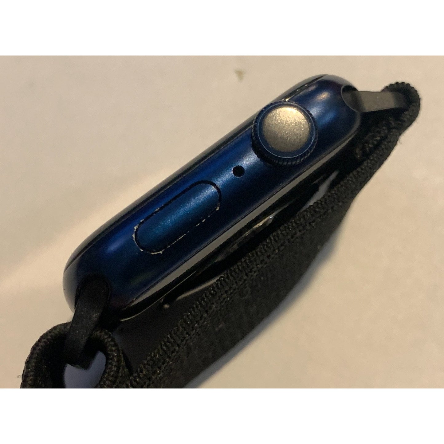 Apple Watch Series 6 Aluminum 44mm (GPS Only) Space Gray