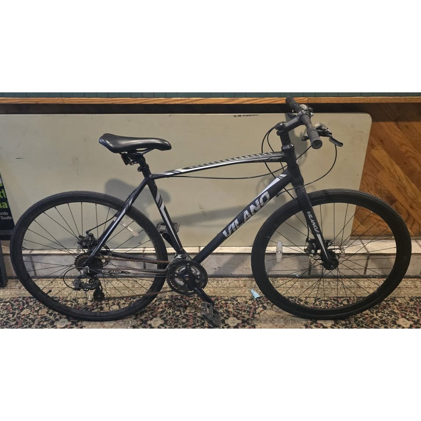 Motobecane Strada Road Bike / 20" L Frame / 700cm Wheels / 21-Speed /