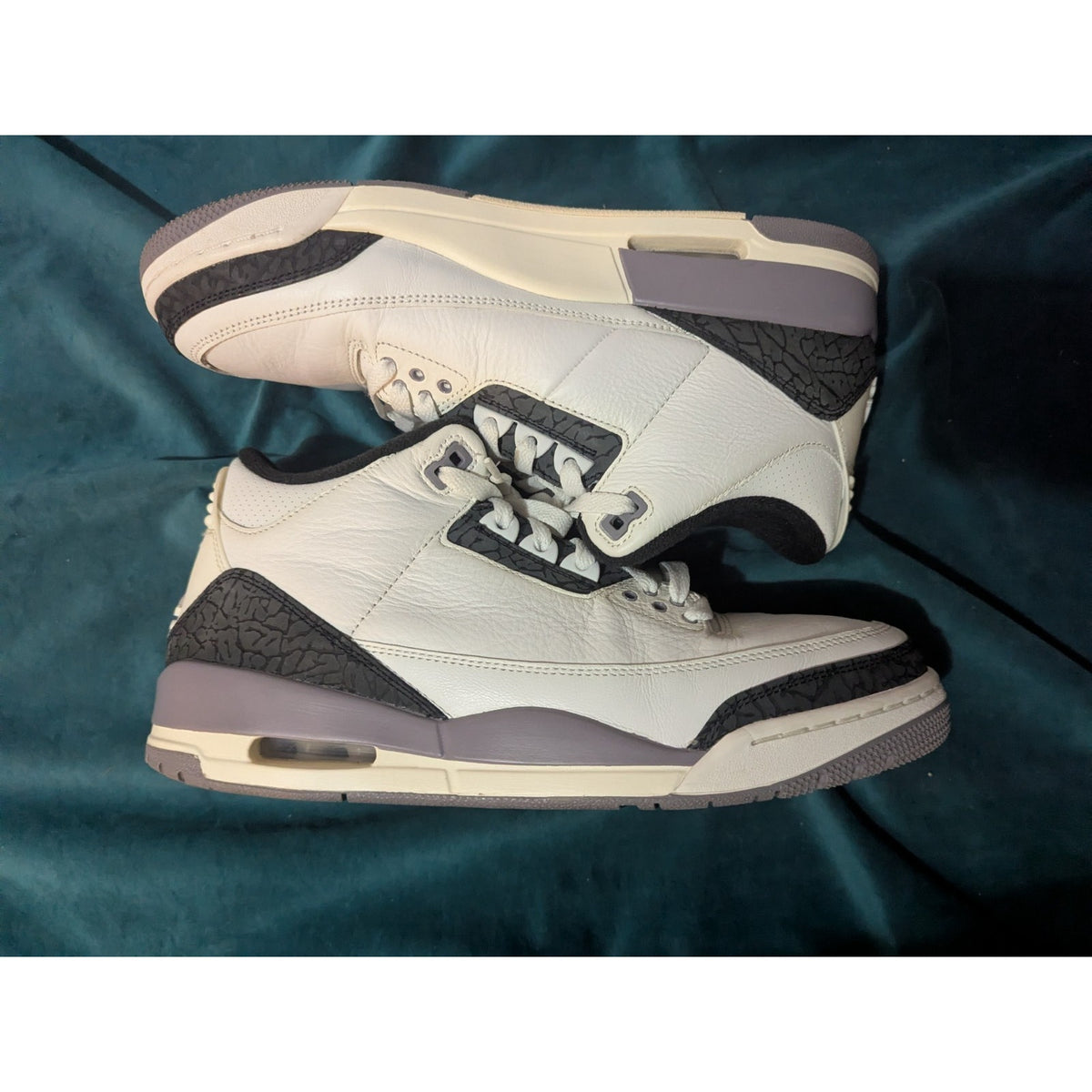 Air Jordan 3 Retro Summet White Fire Red Cement Grey Size 11 CT8532-106