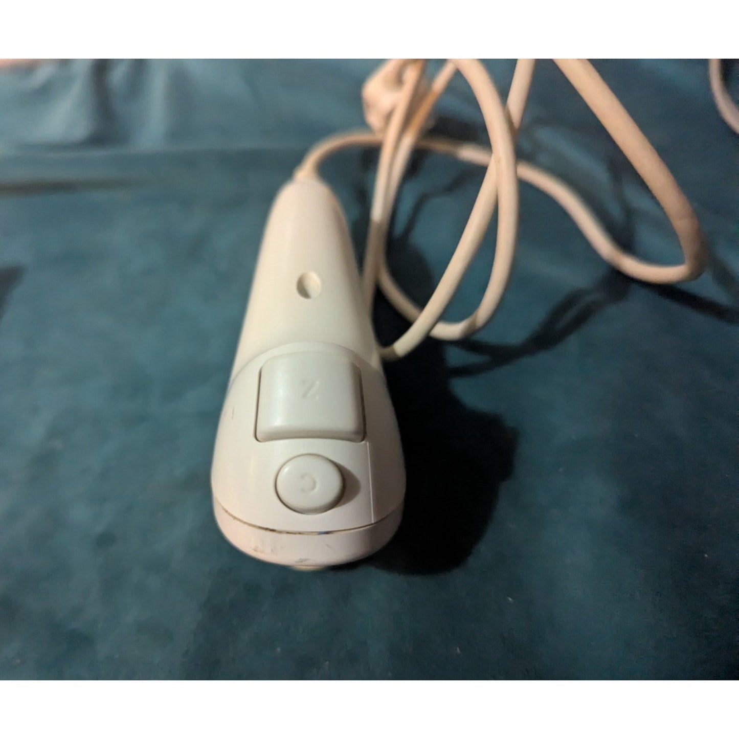Nintendo Wii Model RVL-001 Console Bundle