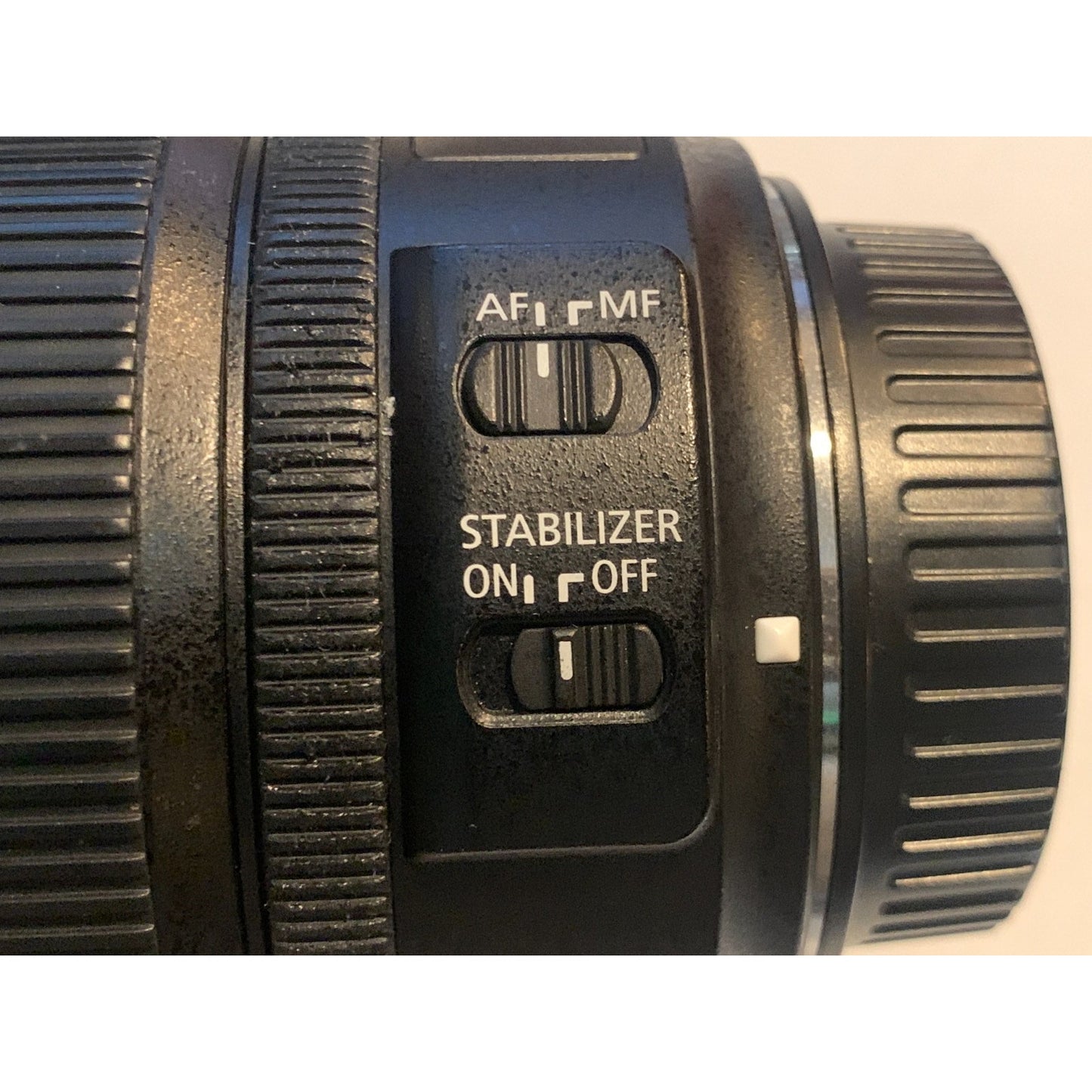 Canon EF-S 15-85mm f/3.5-5.6 IS USM Lens