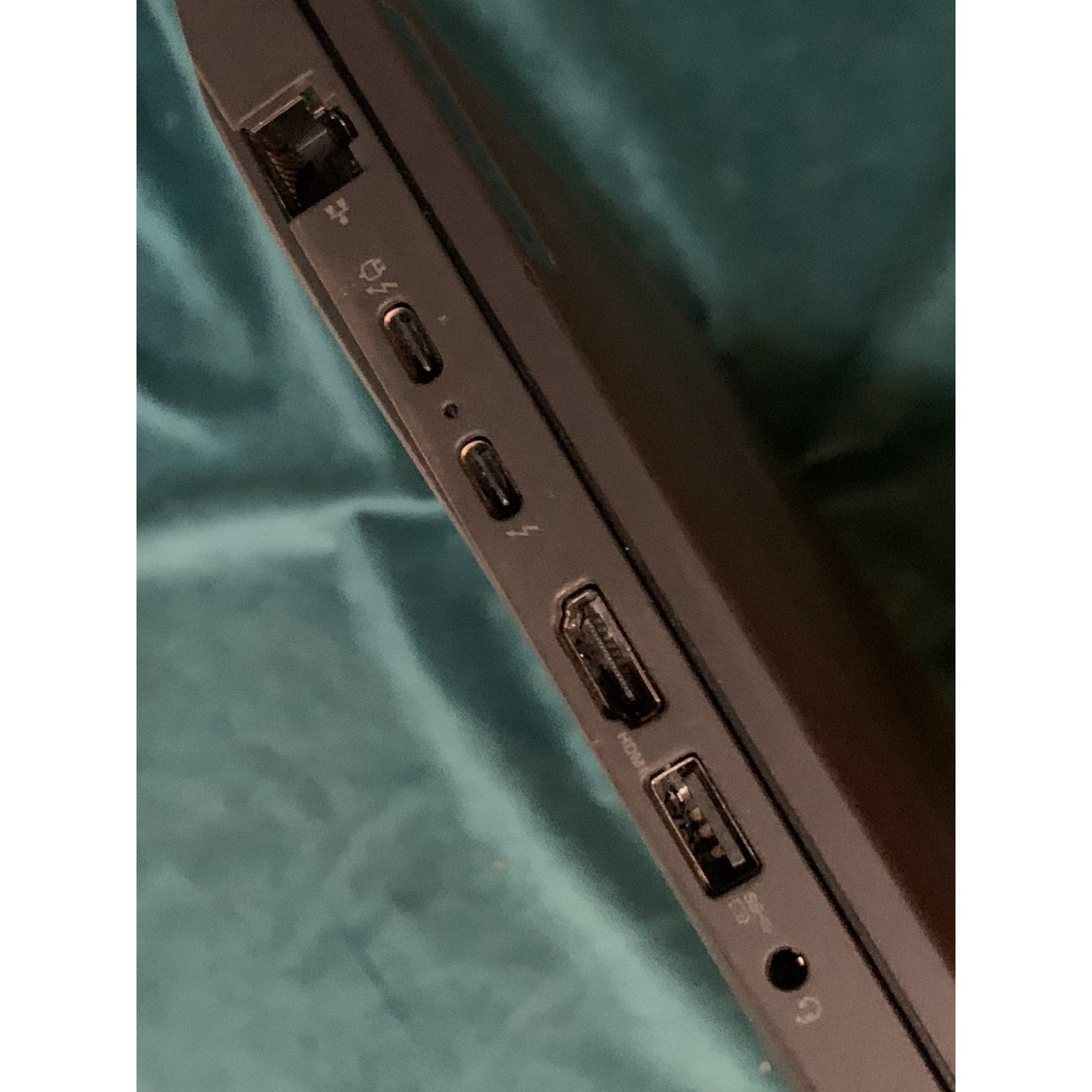 Lenovo ThinkPad T16 Gen 1 16" Laptop i5 512GB SSD 16GB RAM