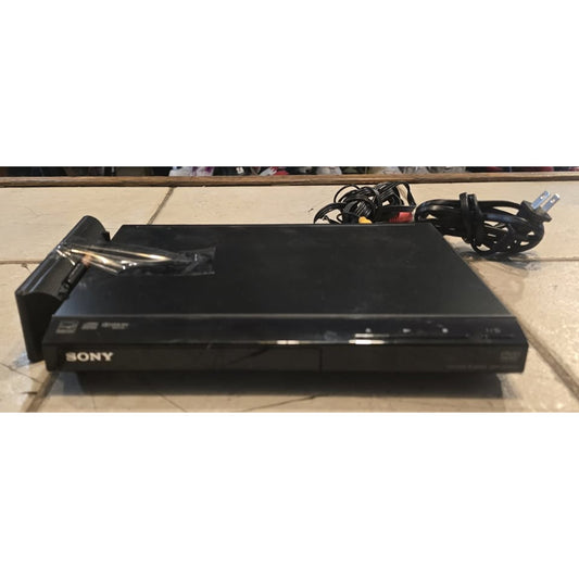 Sony DVP-SR210P Progressive Scan DVD Player