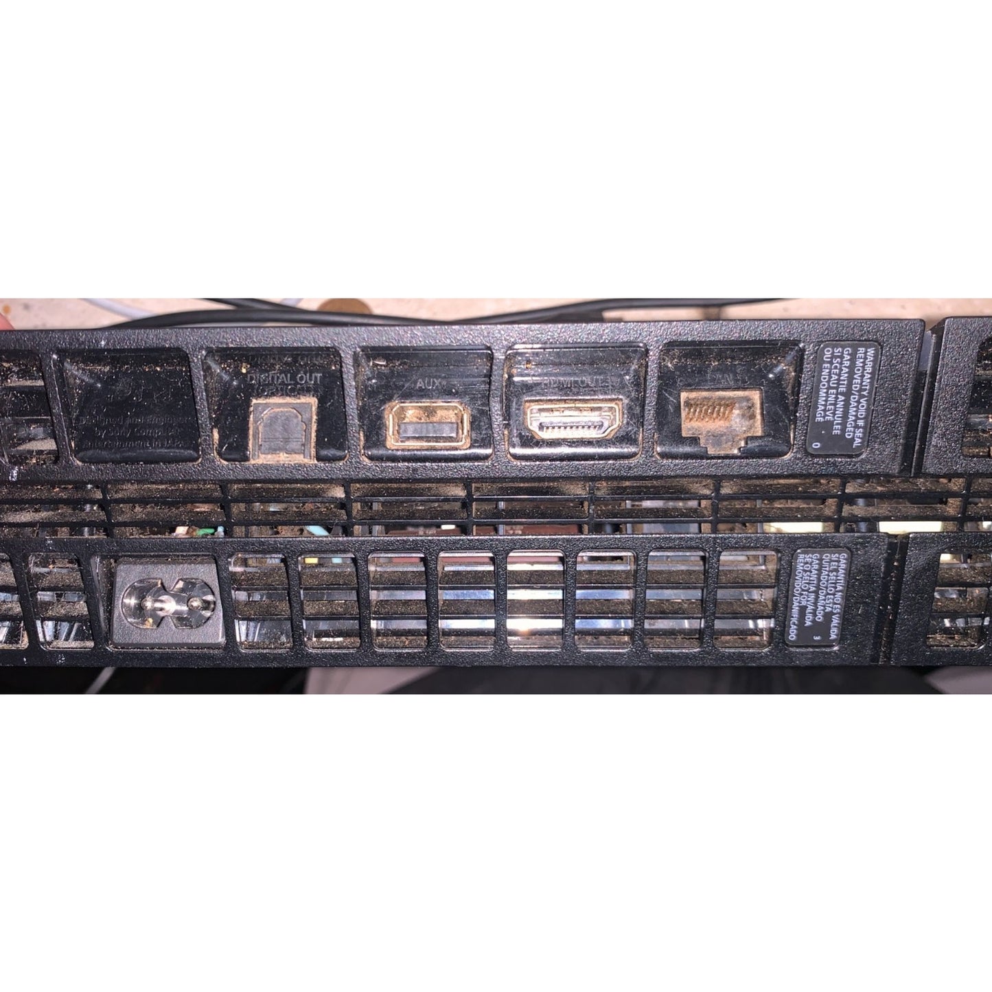 Sony PlayStation 4(FOR PARTS) (HDMI & DISK ISSUE)