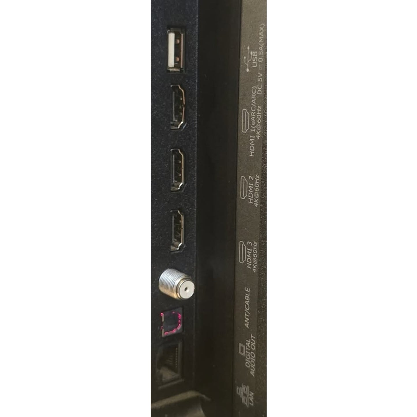 Hisense 58" Class 4K HDR Roku Smart LED TV / 58R6E5 /