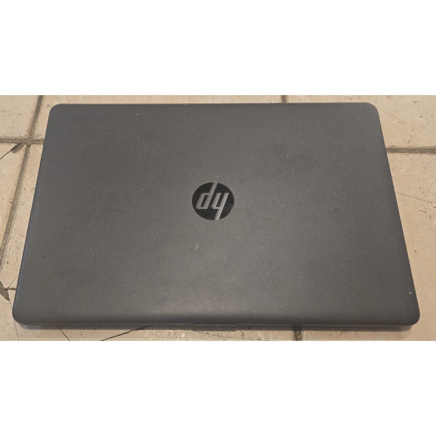 HP 15-3168ngw Laptop AMD E2-9000e RADEON R2 4GB RAM 500GB HDD 2242