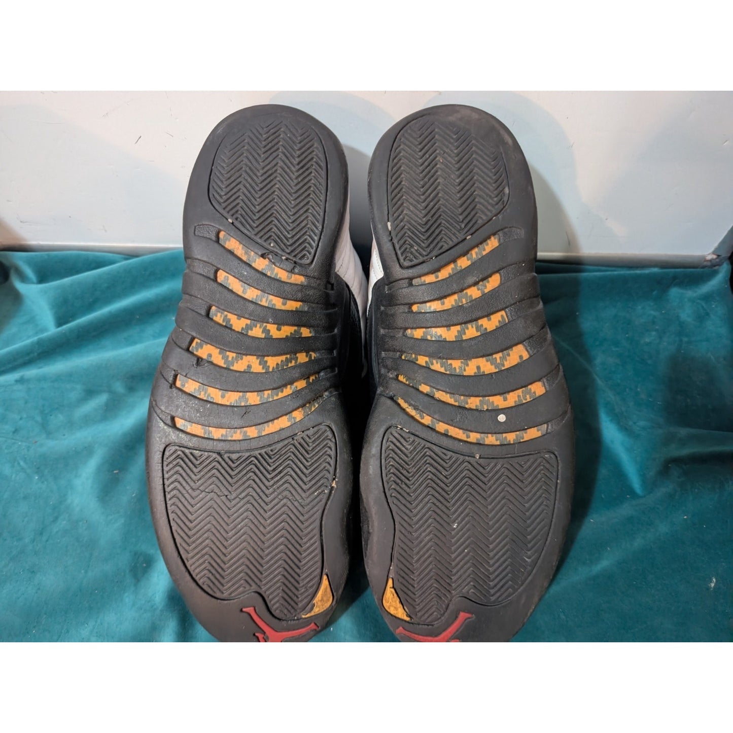 Jordan 12 Taxi 2013 Size 12 130690-125