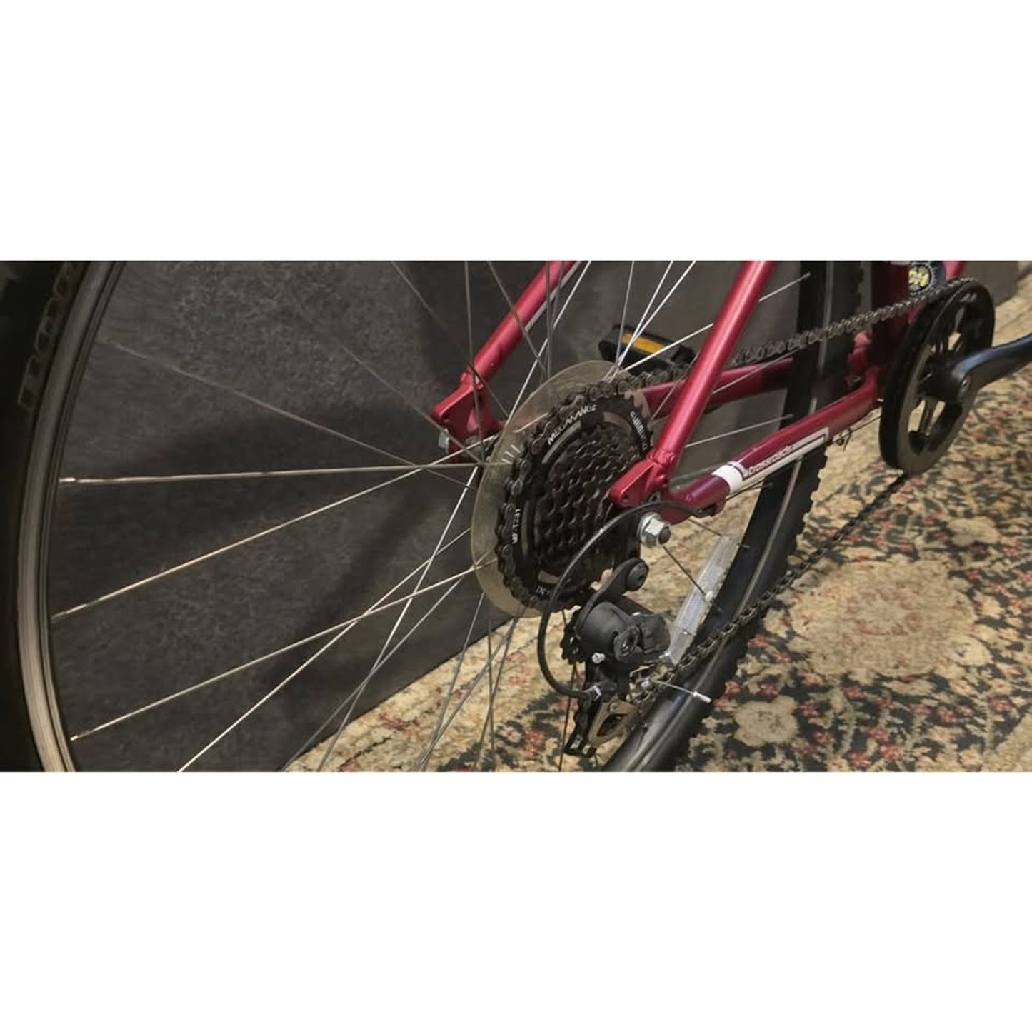 Specilized Crossroads Hybrid Bike / 700Cm Wheels / 16.5" M Frame / 21-Speed /