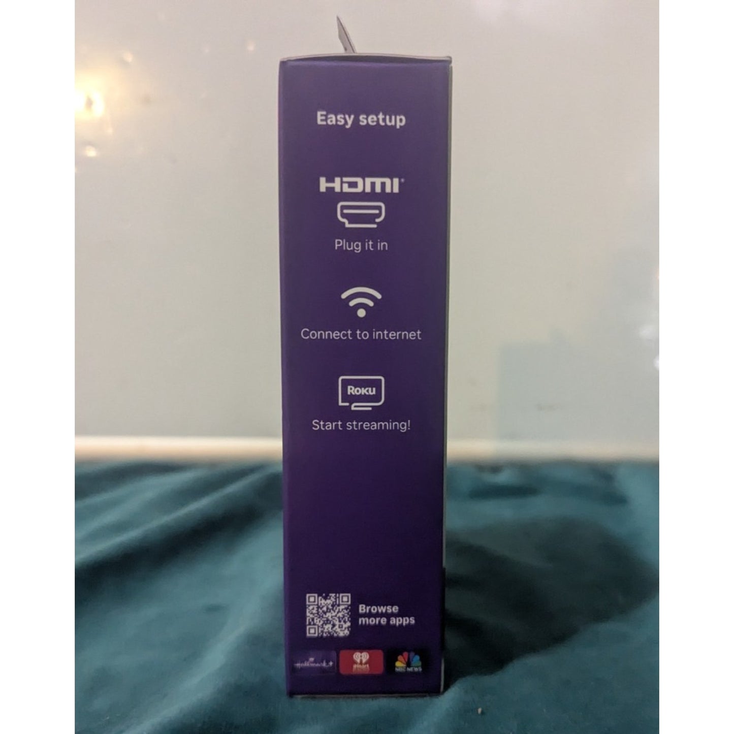 Roku Streaming Stick with Roku Voice Remote 3840R