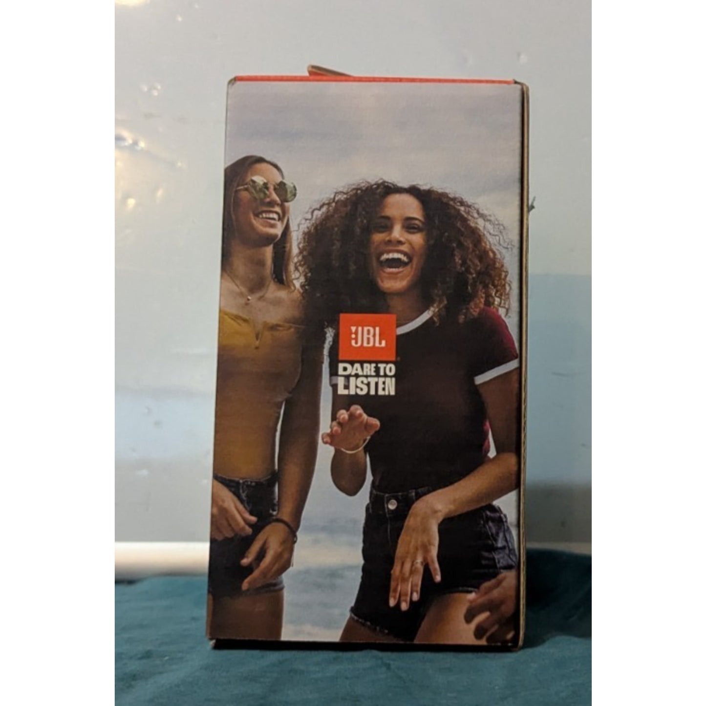JBL Grip Wireless Speaker