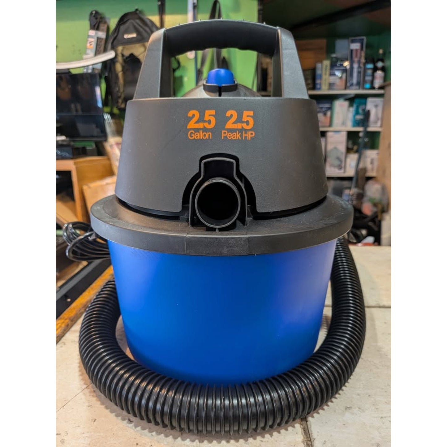 Koblenz WD-9 L212 Wet Dry Vacuum Cleaner