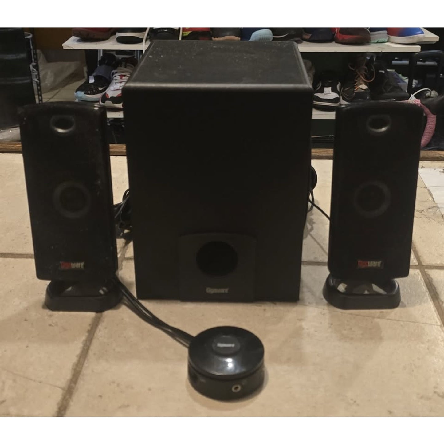 Gigware 2.1 MultiMedia Speaker & Subwoofer Set / 40-287 /