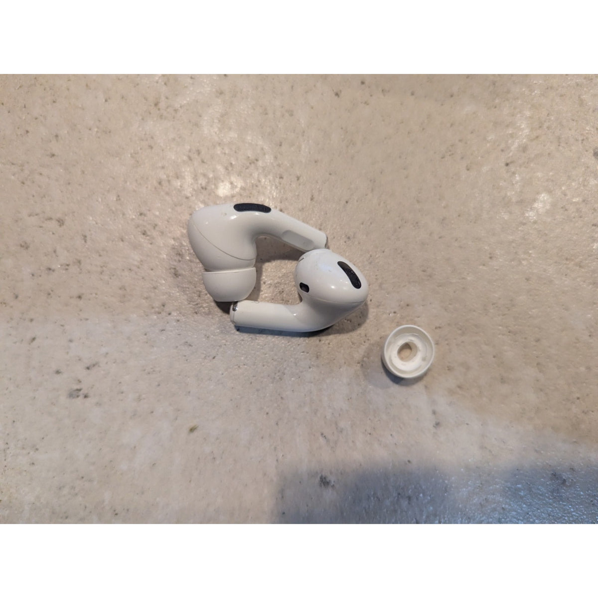 Apple AirPods Pro 2nd Gen A3290