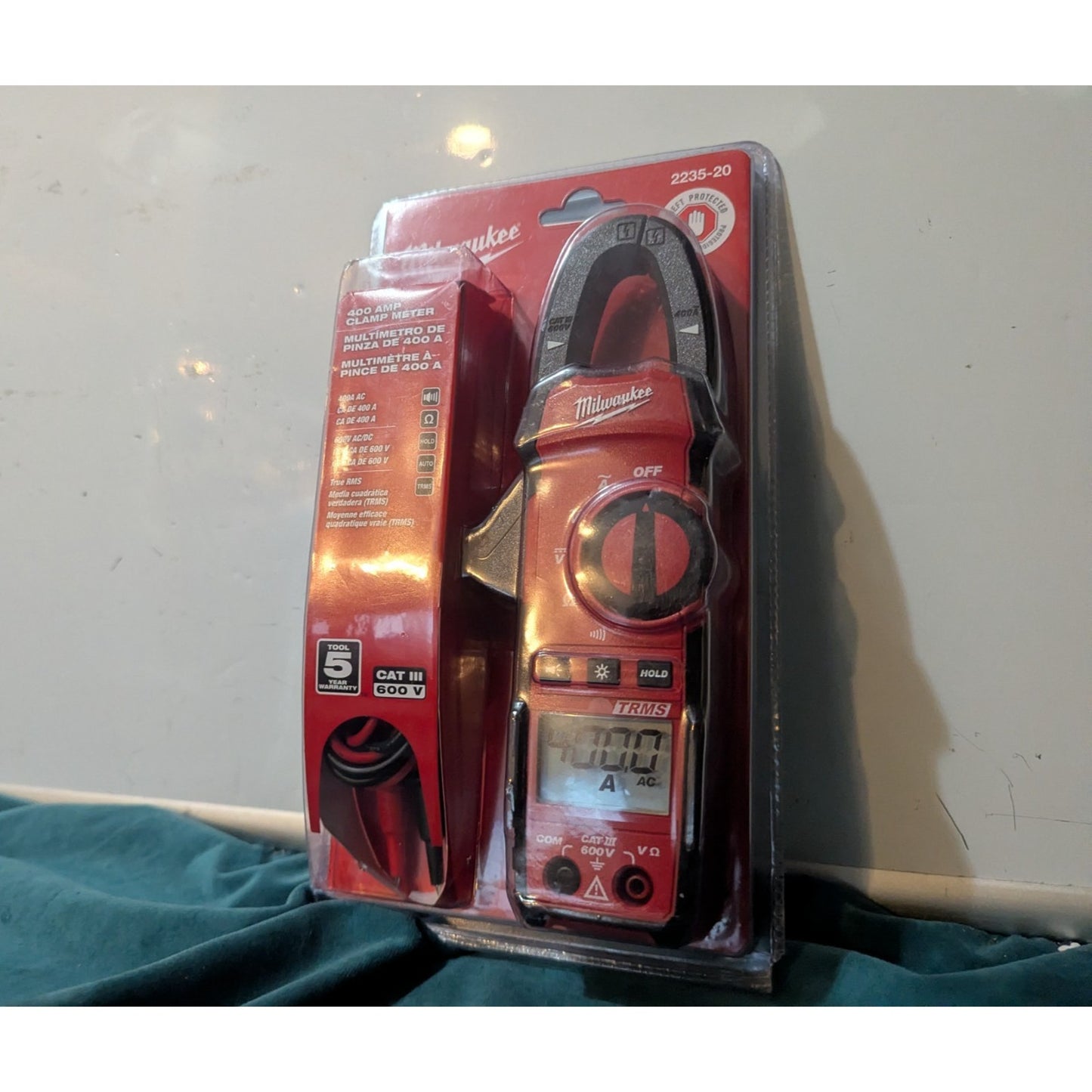Milwaukee 2235-20 400 Amp Clamp Meter