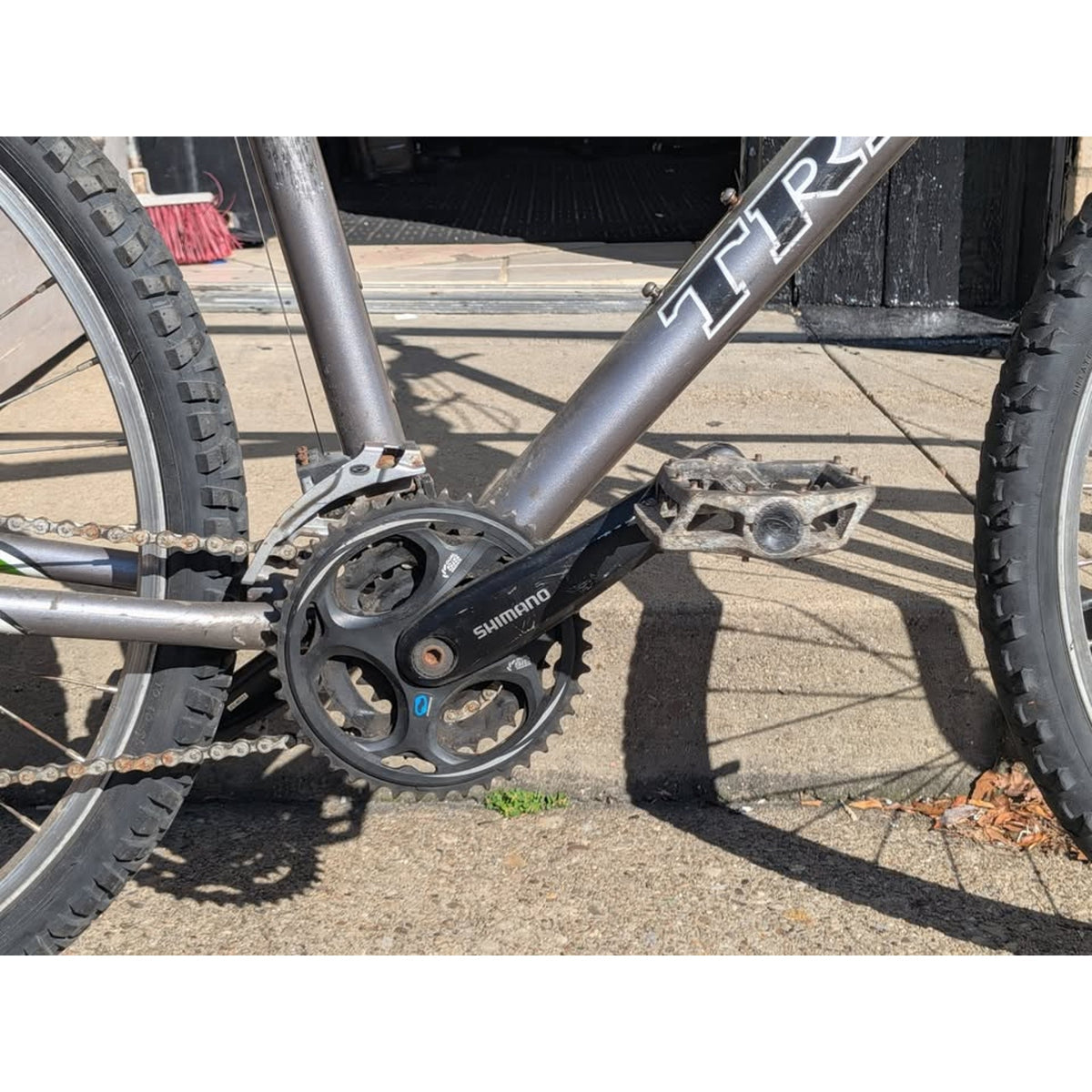 Trek 3700 Bike / 19.5 Frame / 26" Wheels / 24 Speed