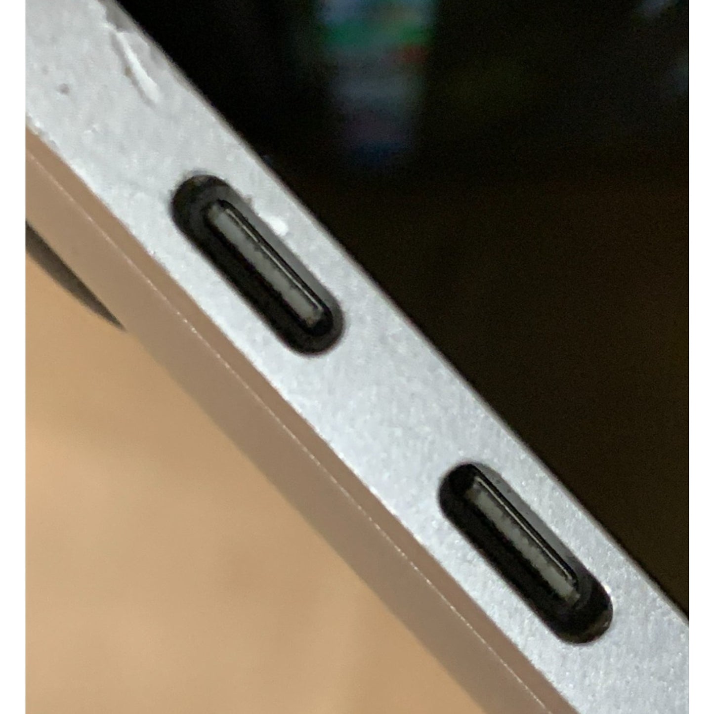 Apple MacBook Pro 13-inch 2020 2GHz Quad-Core Intel Core I5, 16GB RAM, 512GB SSD