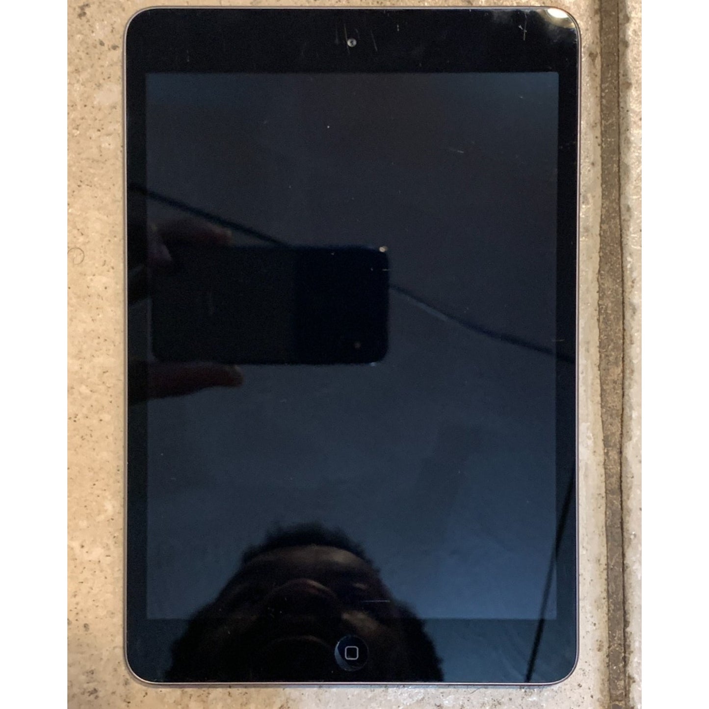 Apple iPad Mini 1st Gen 7.9" 16GB (Wi-Fi Only) Space Gray A1432