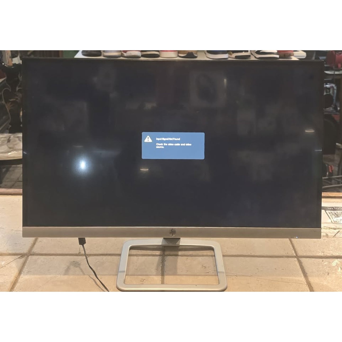 Hp 27" LED Backlit LCD IPS 60Hz Monitor / 27ES /