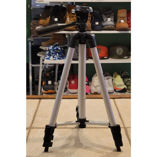 50" COMPACT VIVITAR TRIPOD WITH QUICK RELEASE