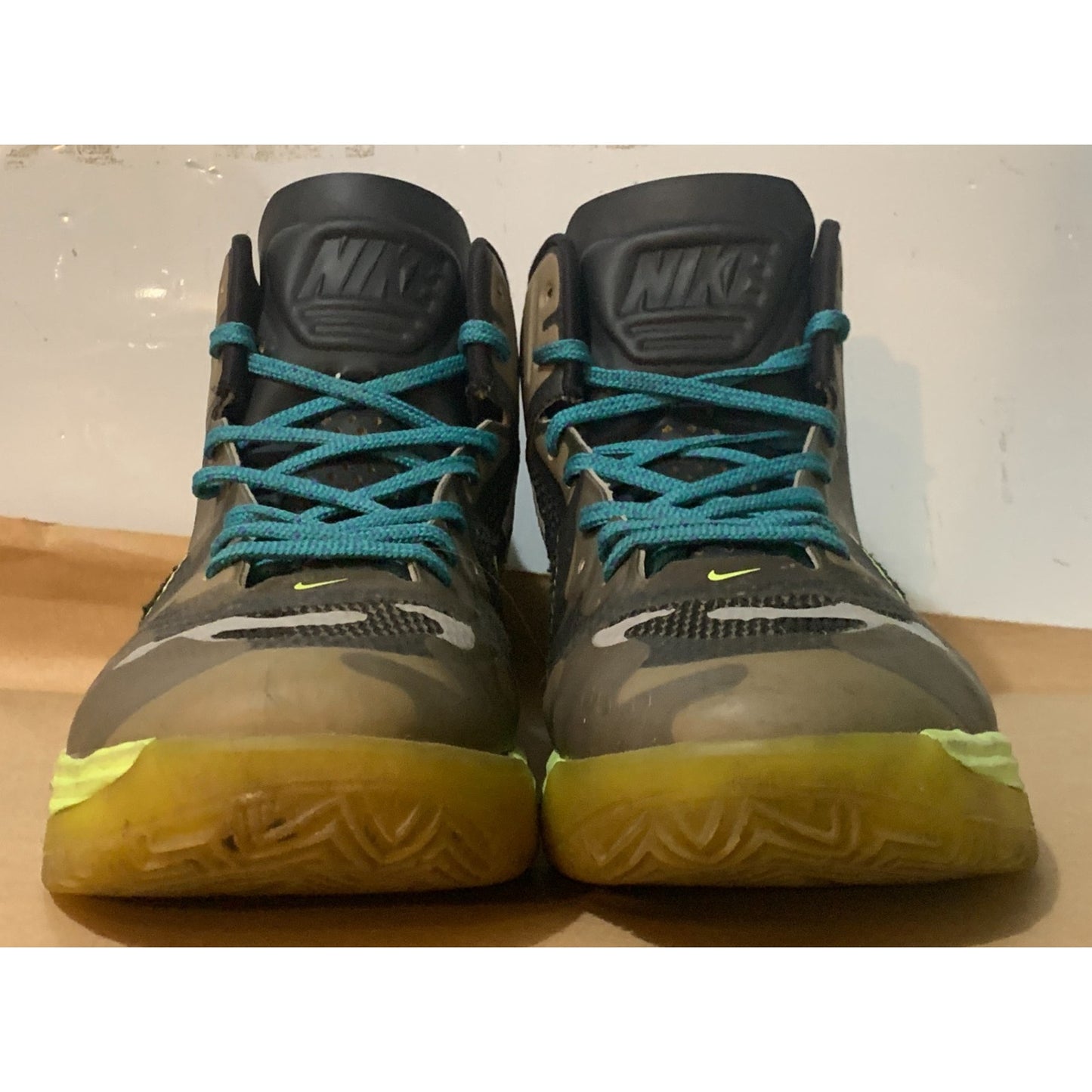 Nike Lunar Hypergamer Grey Camo Neon 2011 Size 10.5 Style 469756-012