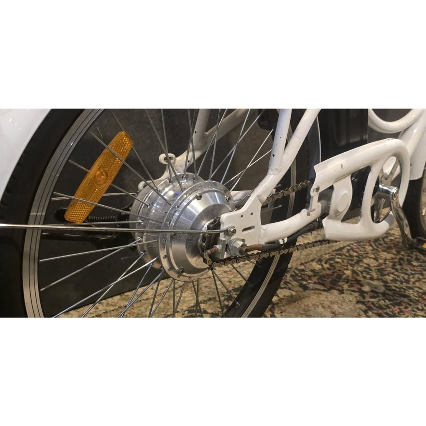 NAKTO Camel Step‑Thru Electric Cruiser / 22" Wheels / 16" Frame / Single Speed /