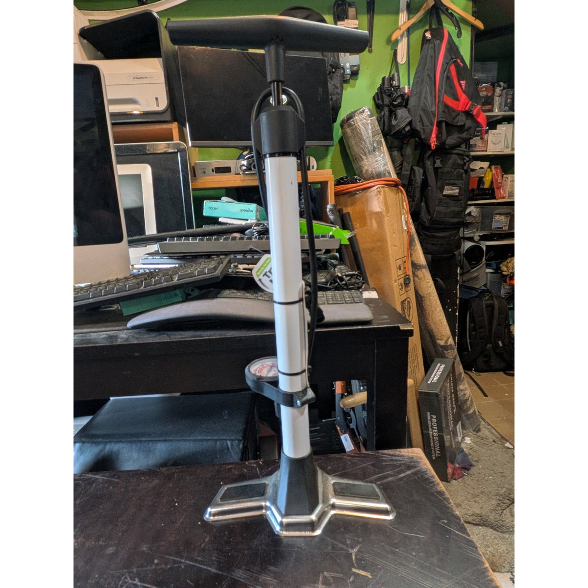 Schwinn Cyclone Plus Floor Pump