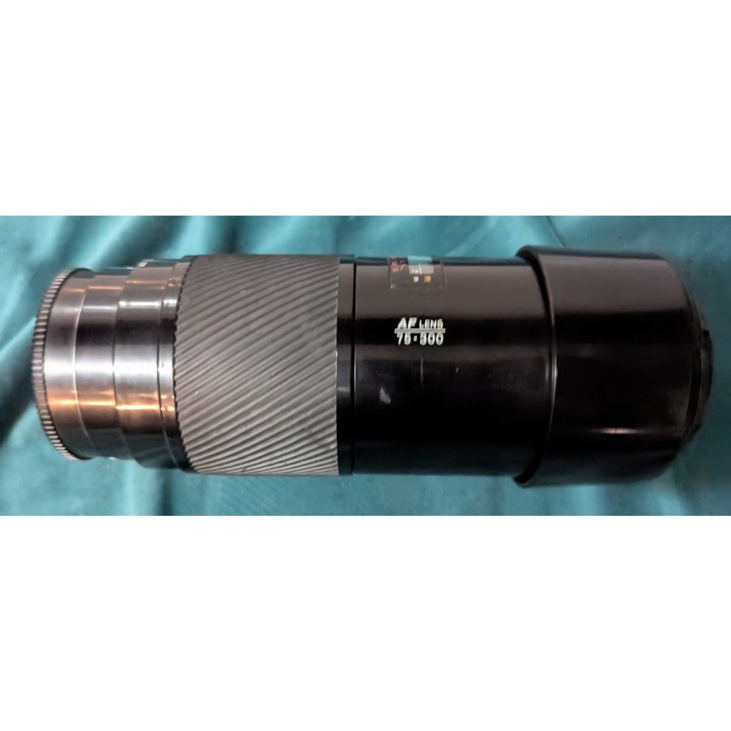 Minolta AF 75-300mm F/4.5-5.6 Zoom Lens