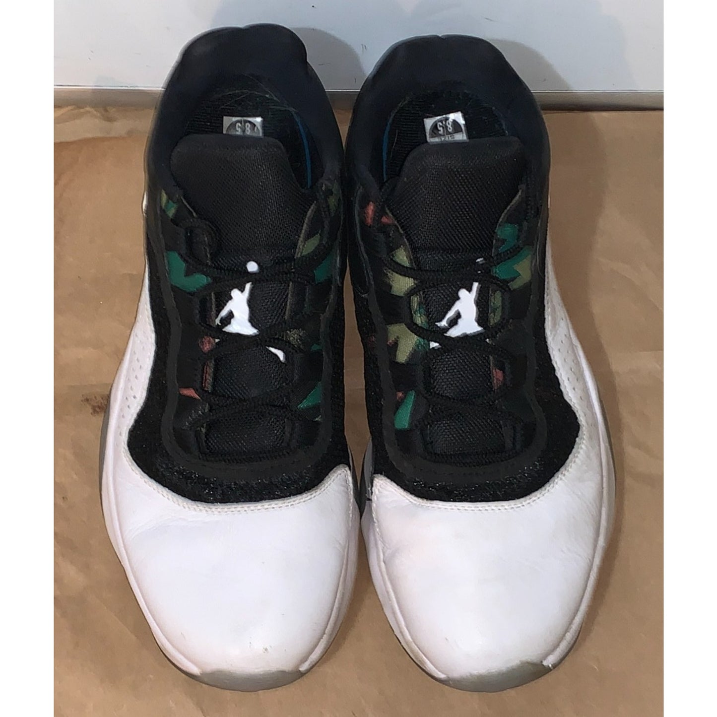 Nike Air Jordan 11 CMFT Low Men's Sneakers Black/White Size 8.5 / CW0784 104