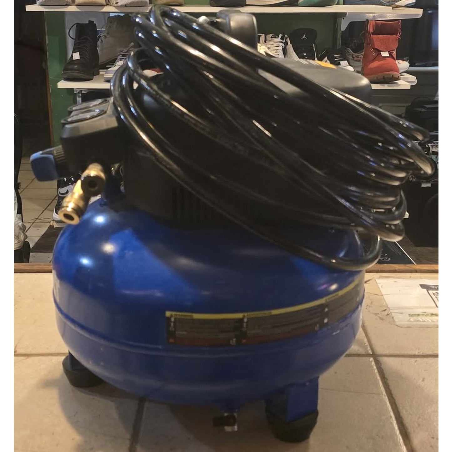 Kobalt 6-Gallon Portable Electric 150 PSI Pancake Air Compressor / 02106410 /