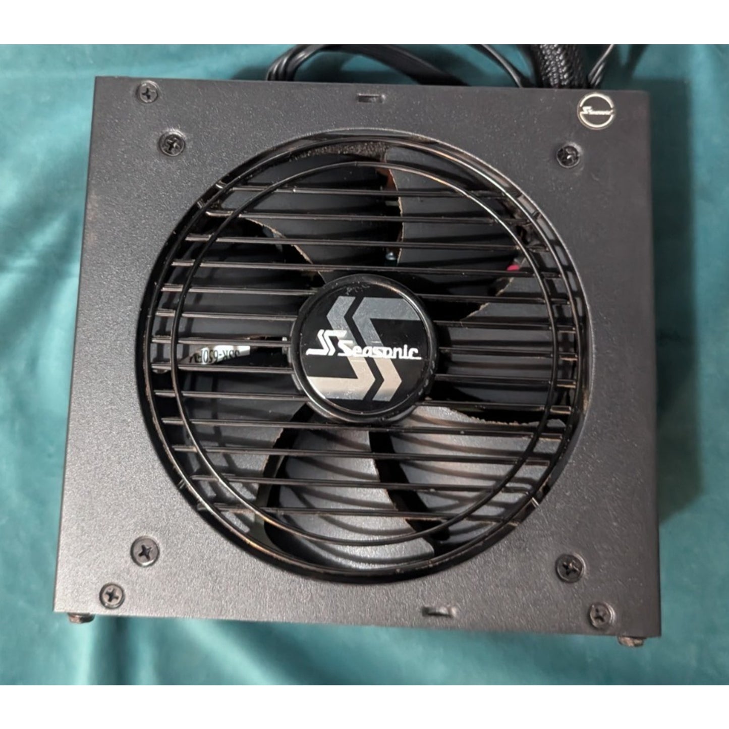 Seasonic Focus GM-650 650W 80+ Gold Semi Modular Power Supply