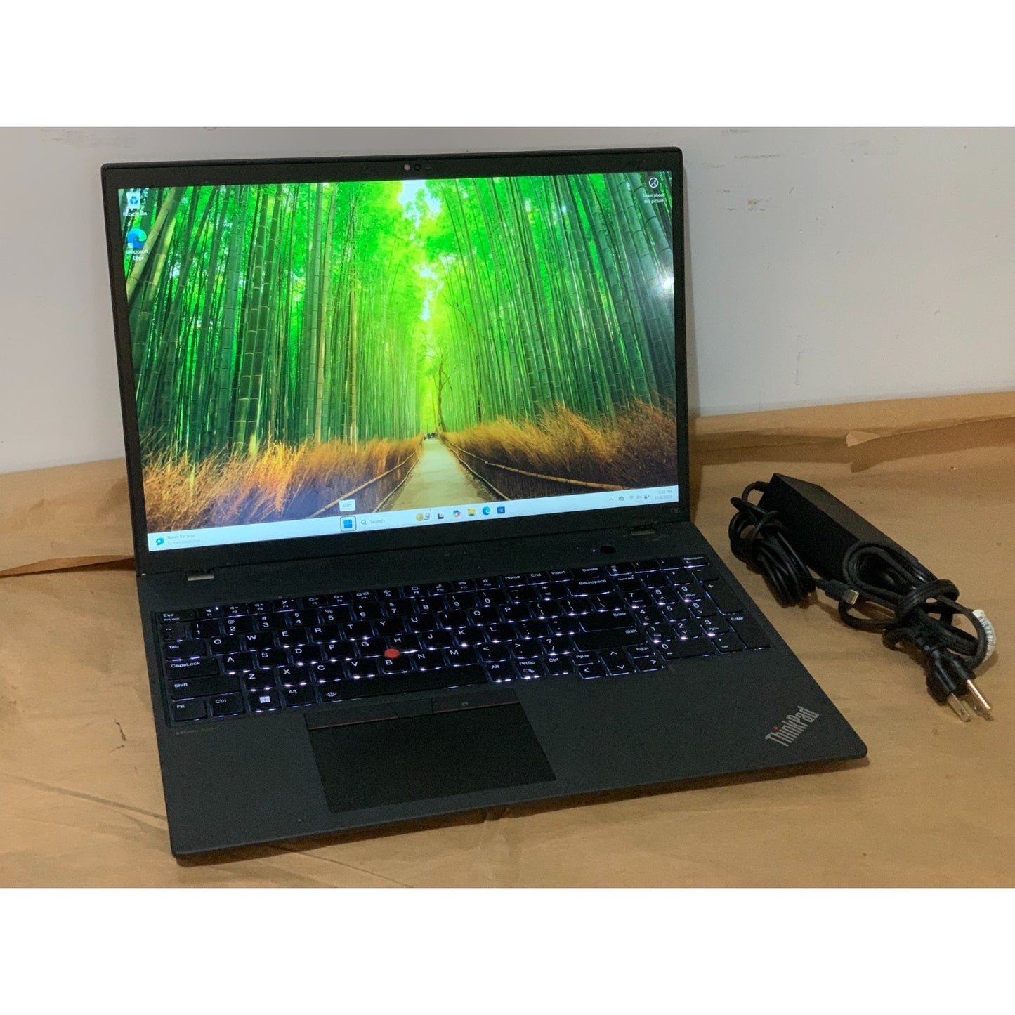 Lenovo ThinkPad T16 Gen 2 Ryzen 7 PRO 7840U 16GB 512GB SSD Win11