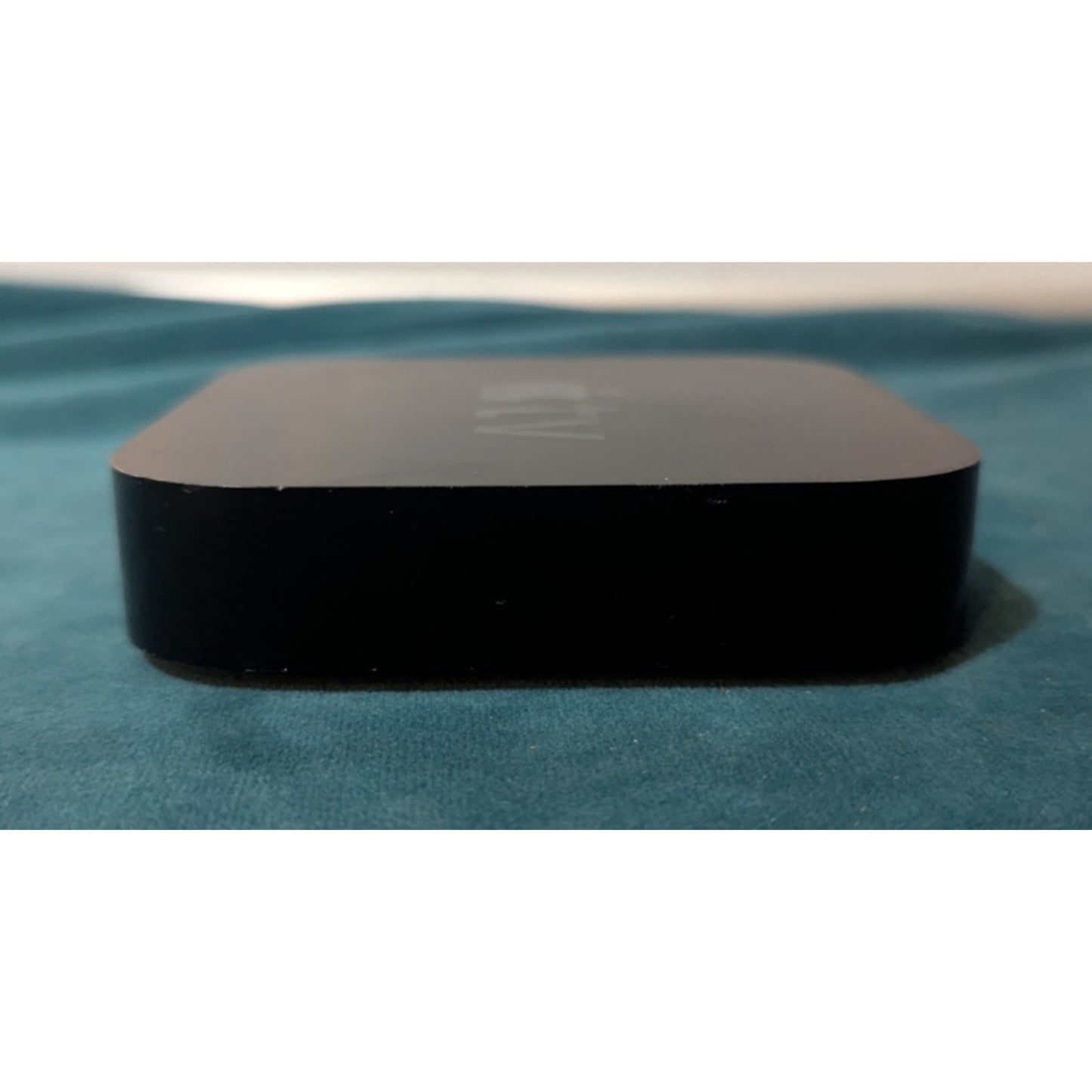 Apple TV 3rd Generation 8GB HD Media Streamer A1469