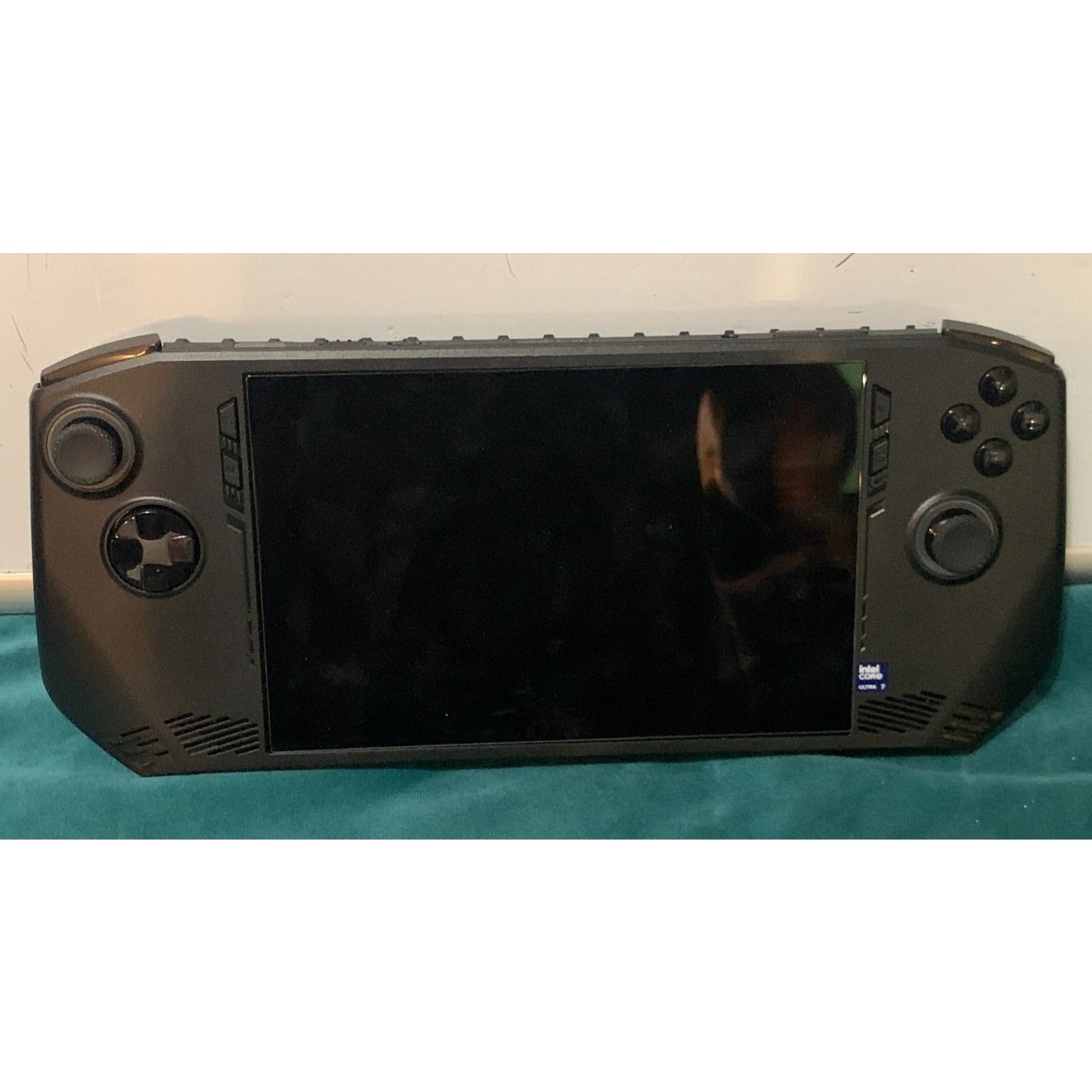 MSI Claw A1M Gaming Handheld Intel Ultra 7 155H