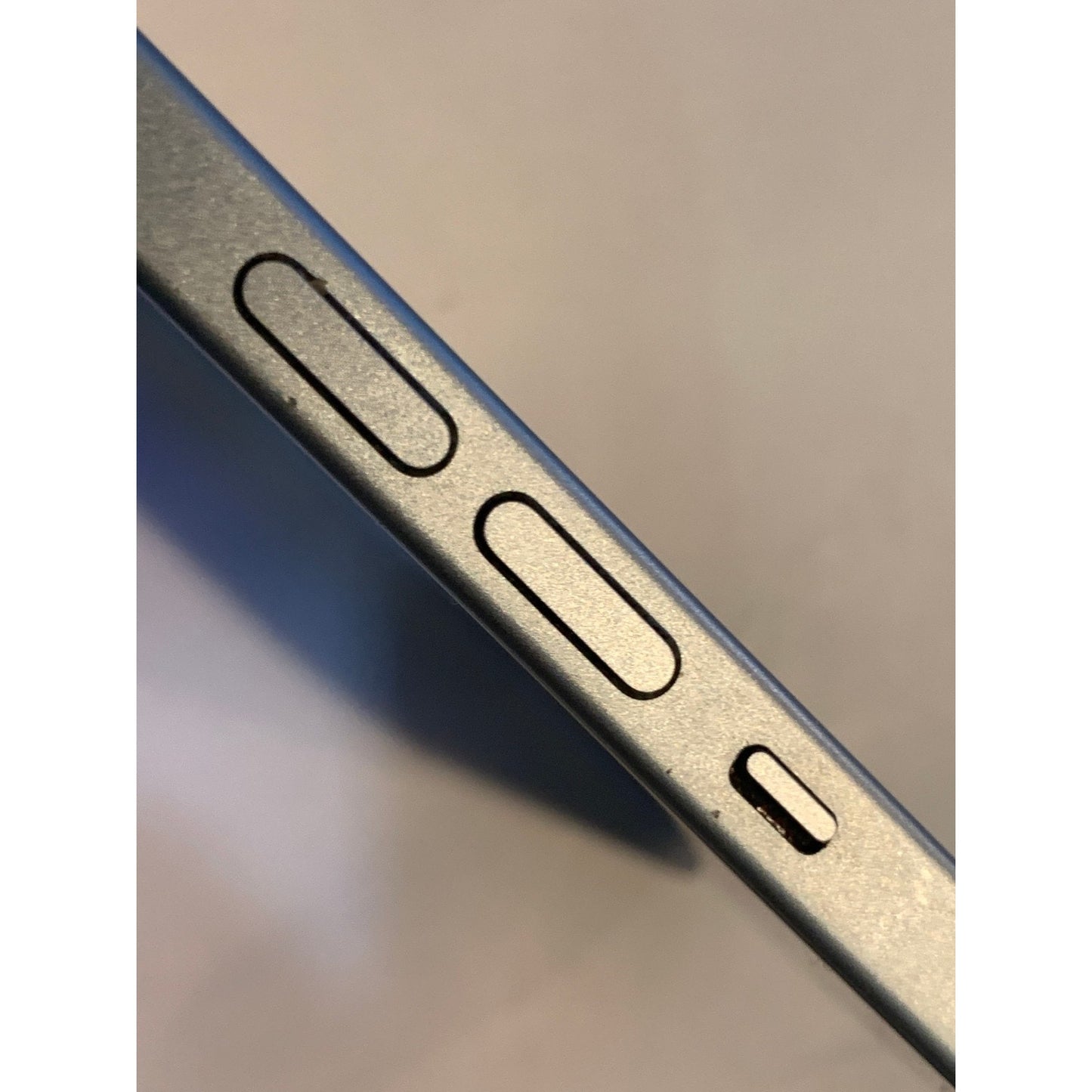 Apple iPhone 15 A2846 Unlocked 128GB White