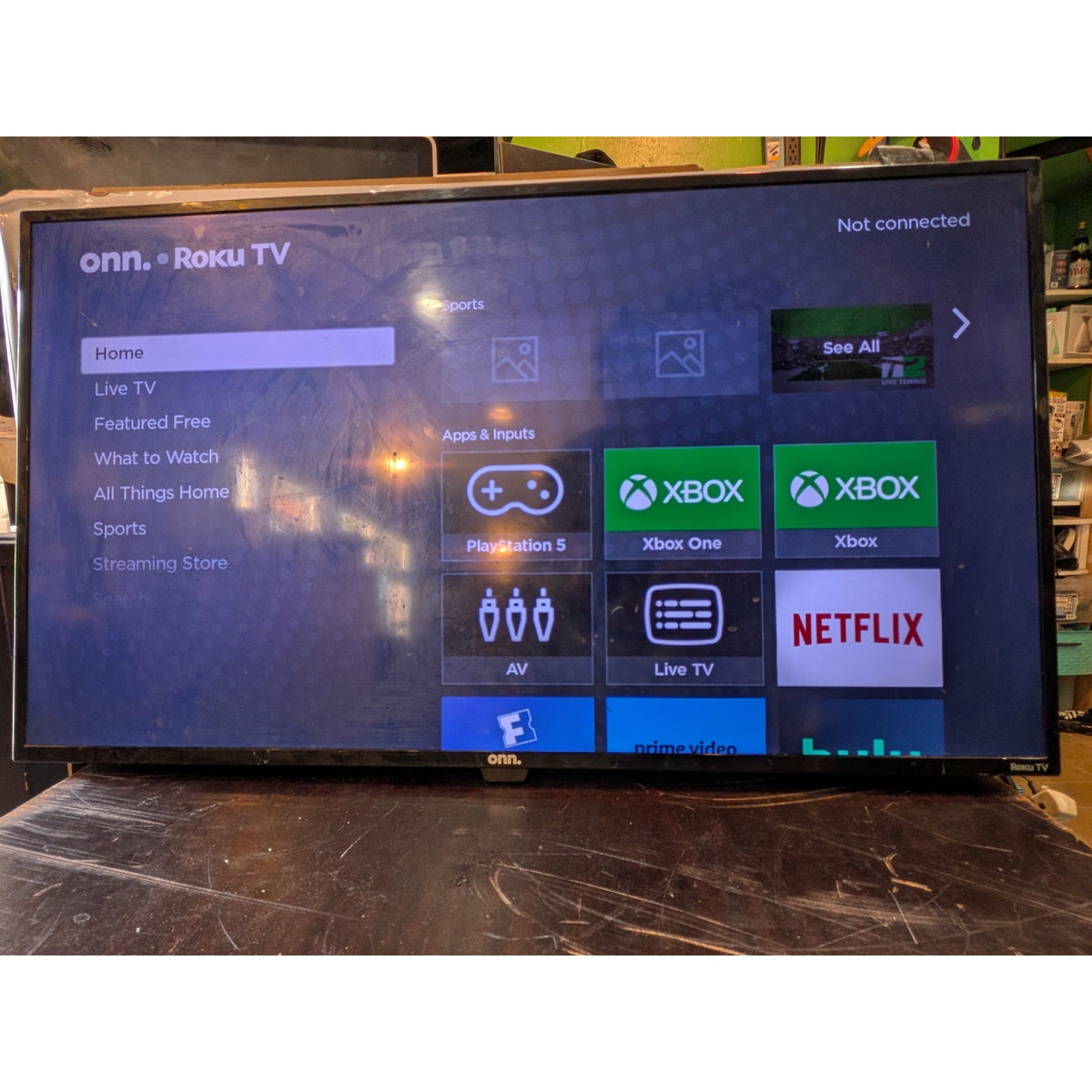 Onn 42" FHD LED Roku Smart TV / 100018254