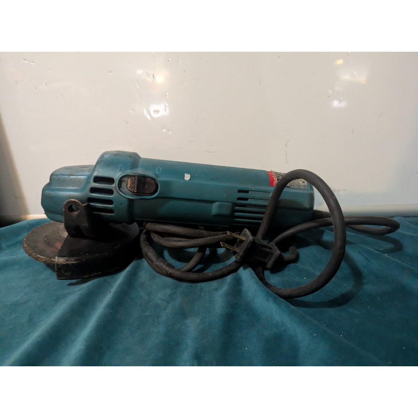 Makita GA4030 Corded 4" Angle Grinder