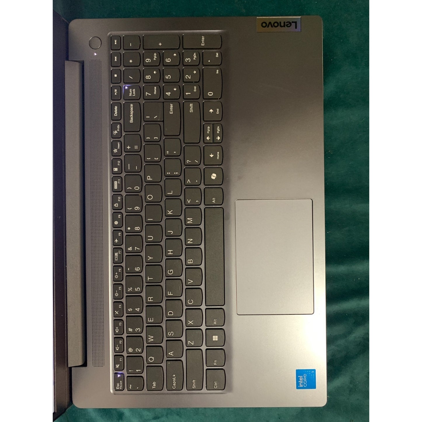 Lenovo IdeaPad Slim 3 15ITN9 15.6" Core 3 N355 8GB 128GB Win11 Grey