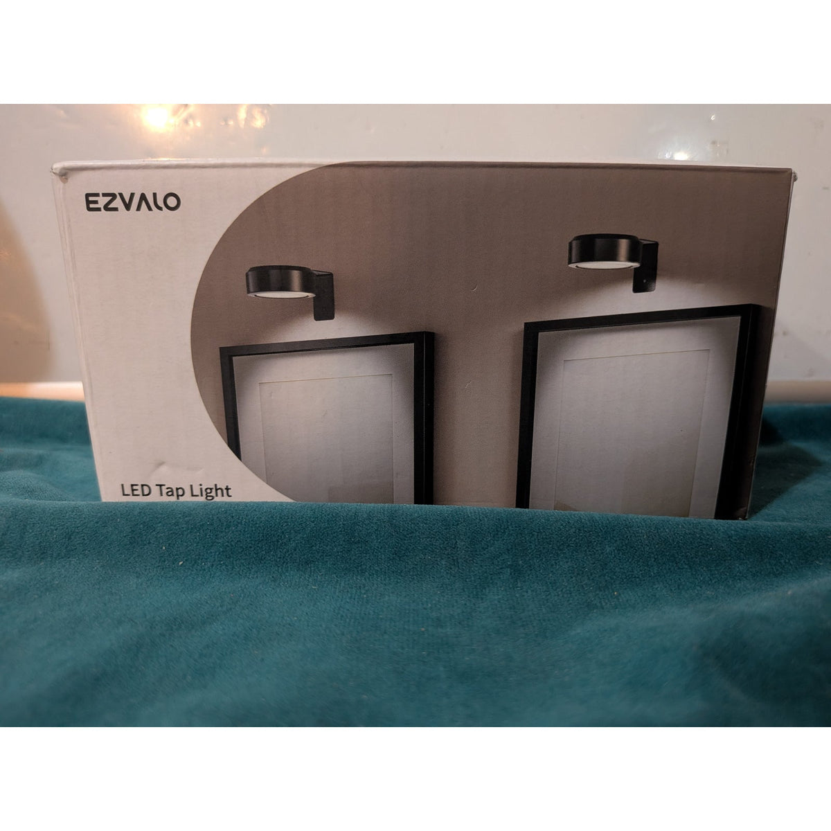EZVALO LED Tap Light / LT-01/ Golden