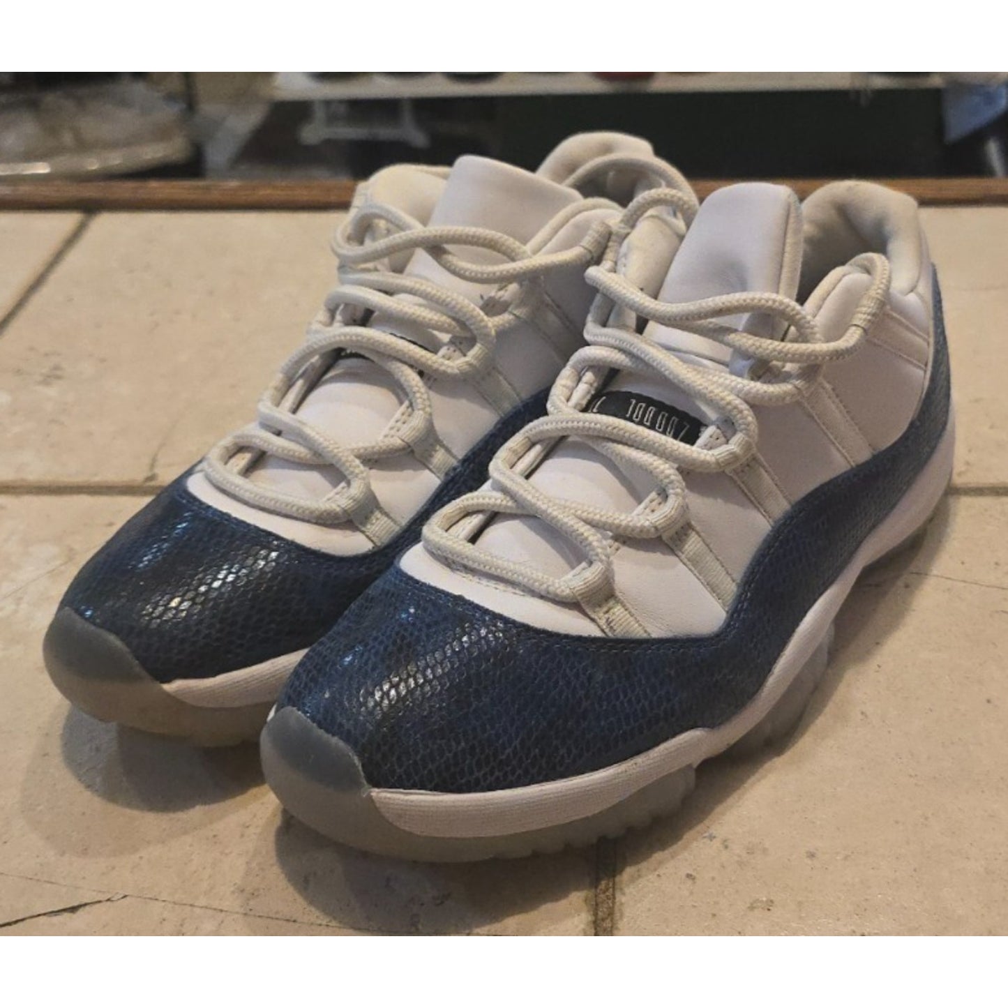 Nike Air Jordan 11 Retro Low Snakeskin Navy Mens 12 CD6846-102 Sneakers 2019