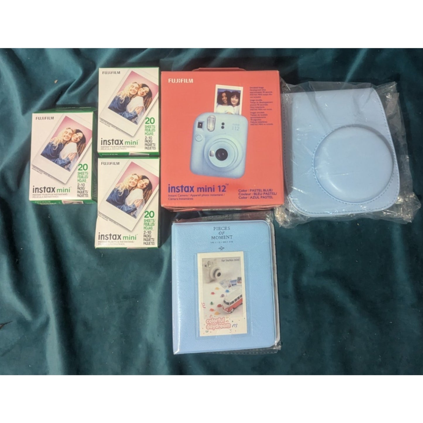 Fujifilm Instax Mini 12 Instant Film Camera Bundle