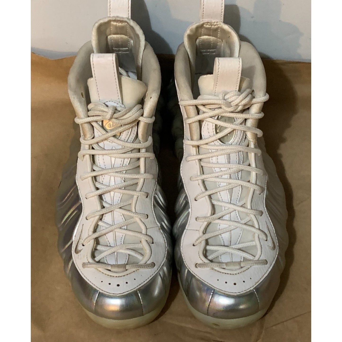 Nike Air Foamposite One White Chrome AA3963-100 Size 7.5m